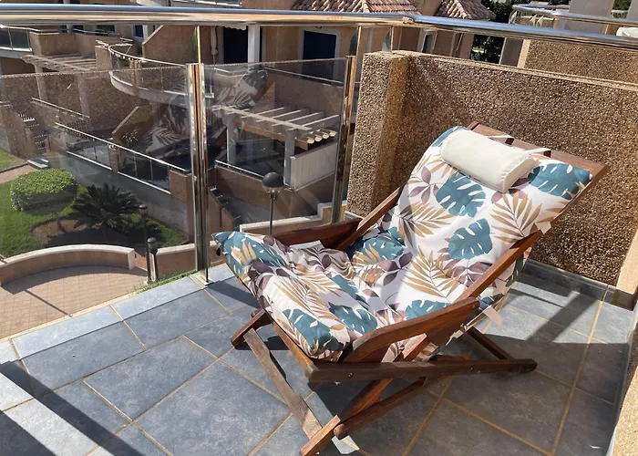 Devitania Jardines Del Real Daire *